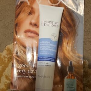 Avon Moisture Therapy Hand Cream Tube - White & Light Blue